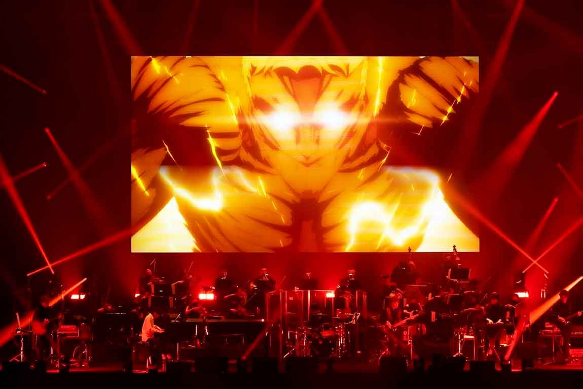 樂團現場演奏原聲配樂 ╳ 大銀幕沈浸式播放精華