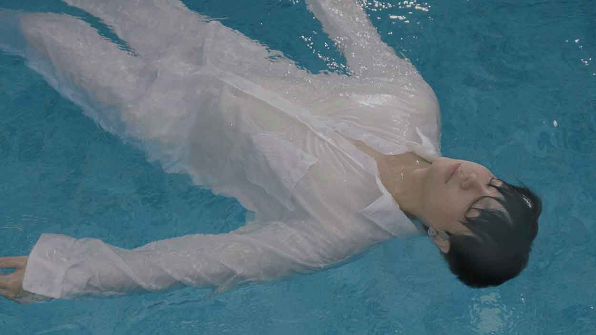 邀請到香港詞神黃偉文作詞 加入宿命感宇宙意象