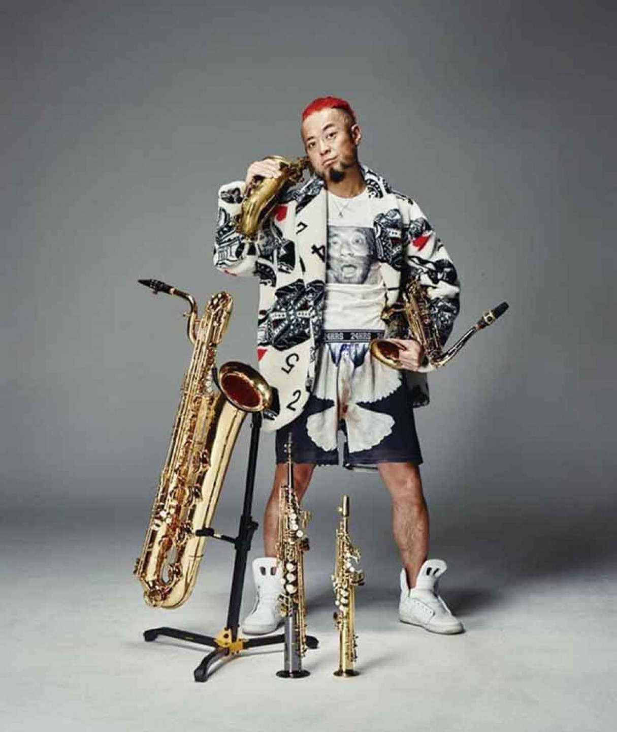 元晴 Motoharu Fukada是日本爵士樂界舉足輕重的人物,借宿在雷擎家中一週,兩人每天起床就在家中即興錄音。