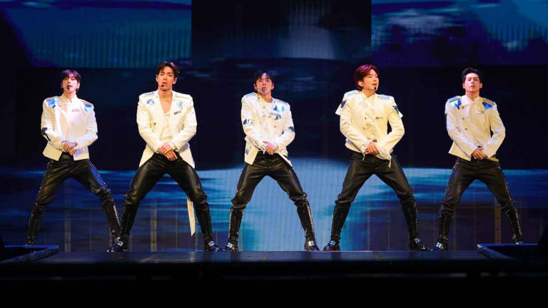 時隔八年！MONSTA X 招牌強勁舞台與個人Solo秀驚喜登場 MONBEBE擠爆場館見證重逢