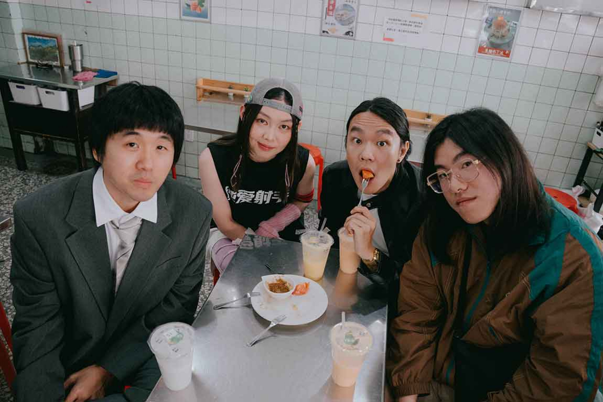 〈Stay or Go〉全新單曲發行外，接續推出樂團首支劇情MV