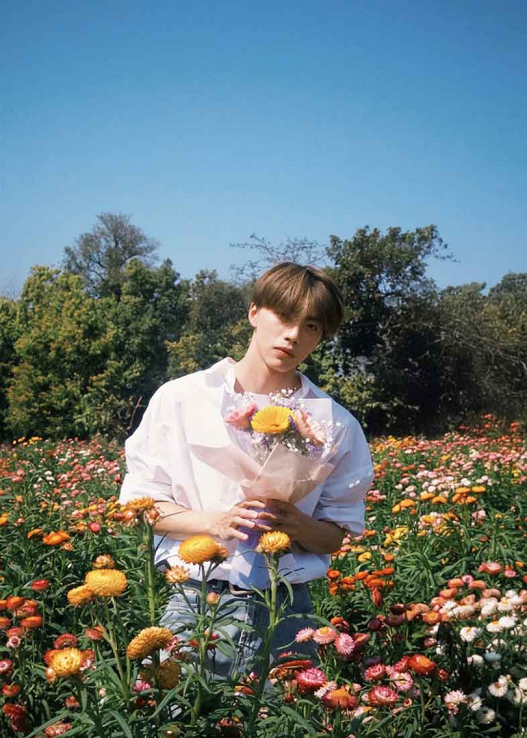 唱跳萌帥新偶像黃文廷 甜蜜情歌〈花一開就相愛吧〉MV 0409全面上線