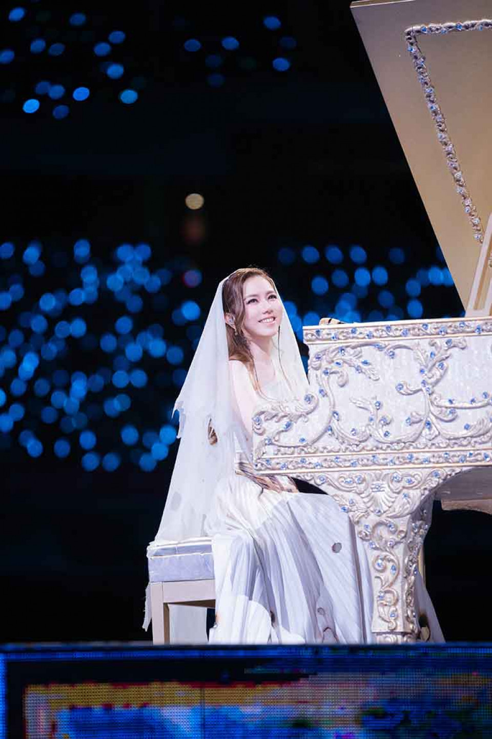 《 G.E.M.鄧紫棋I AM GLORIA世界巡迴演唱會 2.0—台北站》 週末(4_12)圓滿落幕(圖_ Live Nation Taiwan).jpg