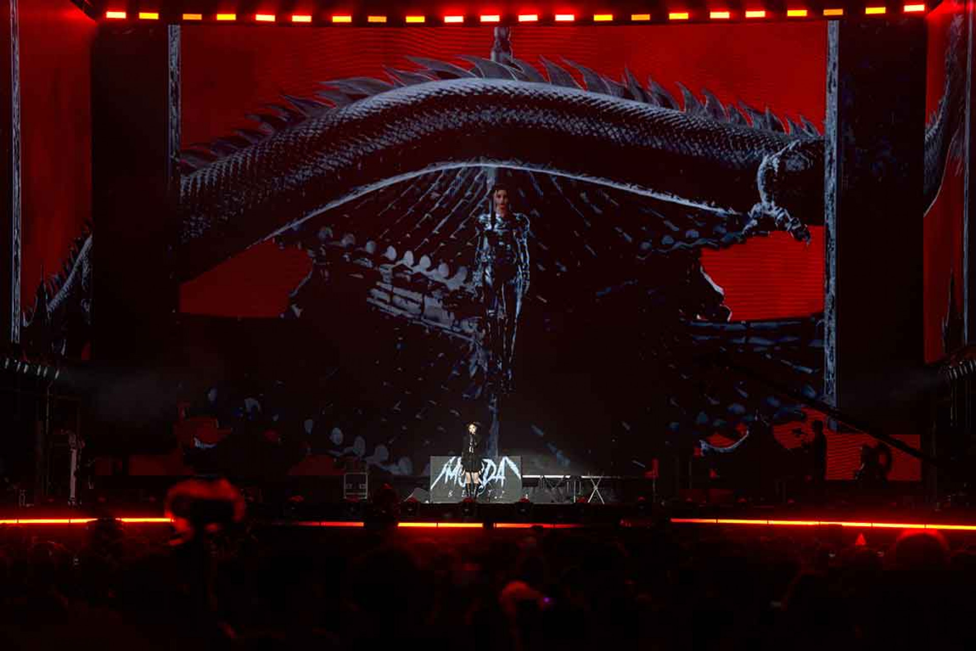 從聲音到影像！楚晴90天打造未來宇宙！建構《BURNOUT DYNASTY》全新世界觀  ( JFJ Productions 提供 ）