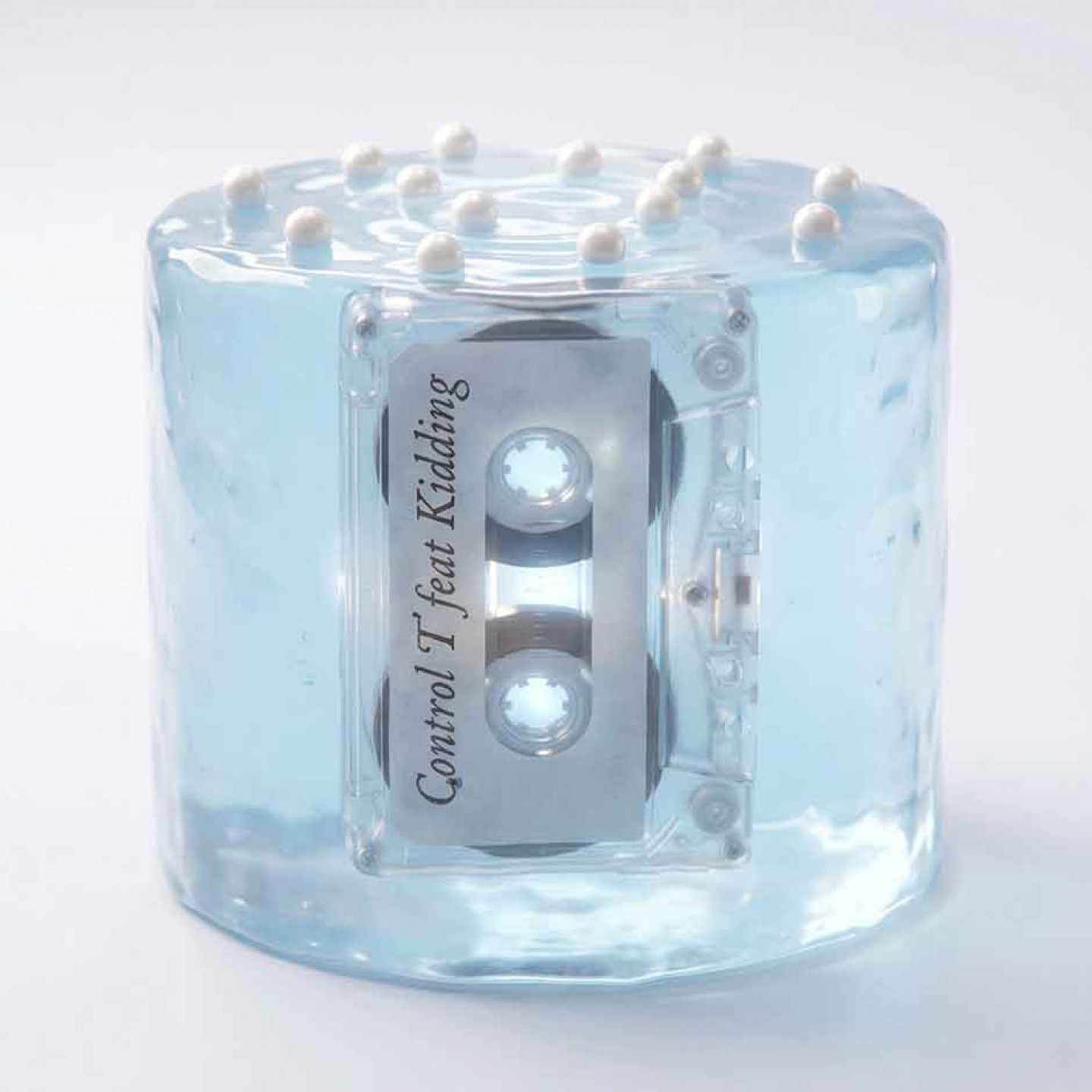 〈過去不曾過去〉單曲封面