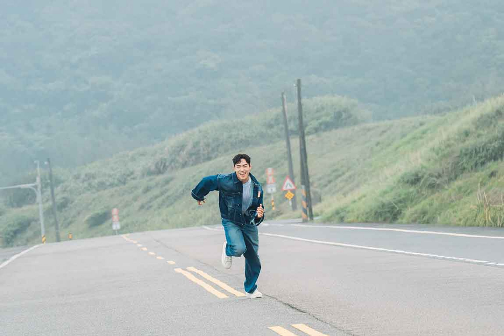 WillTrip 須弘道新歌〈小點點〉MV山海狂奔!速度快到鏡頭跟不上 ( 粹譜藝人經紀 提供 )