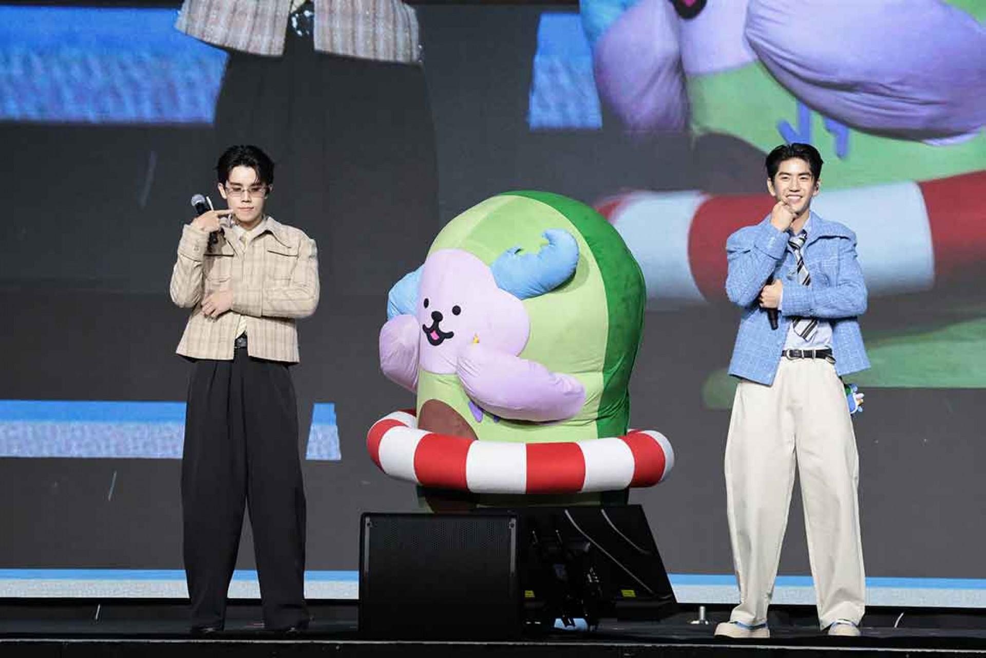 ​ Avocean 驚喜登台掀高潮「一家三口」互動萌翻全場