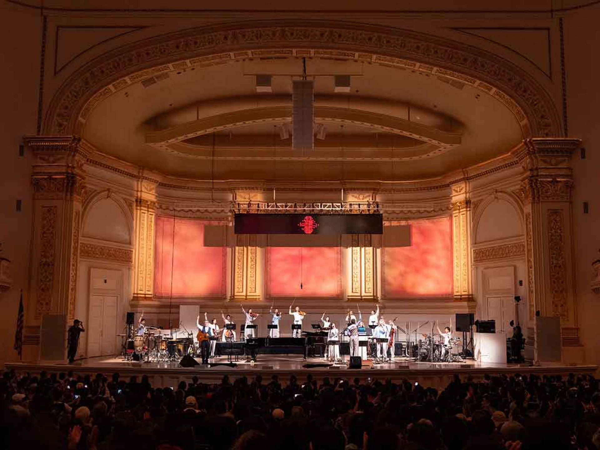 羅大佑卡內基音樂廳演出照