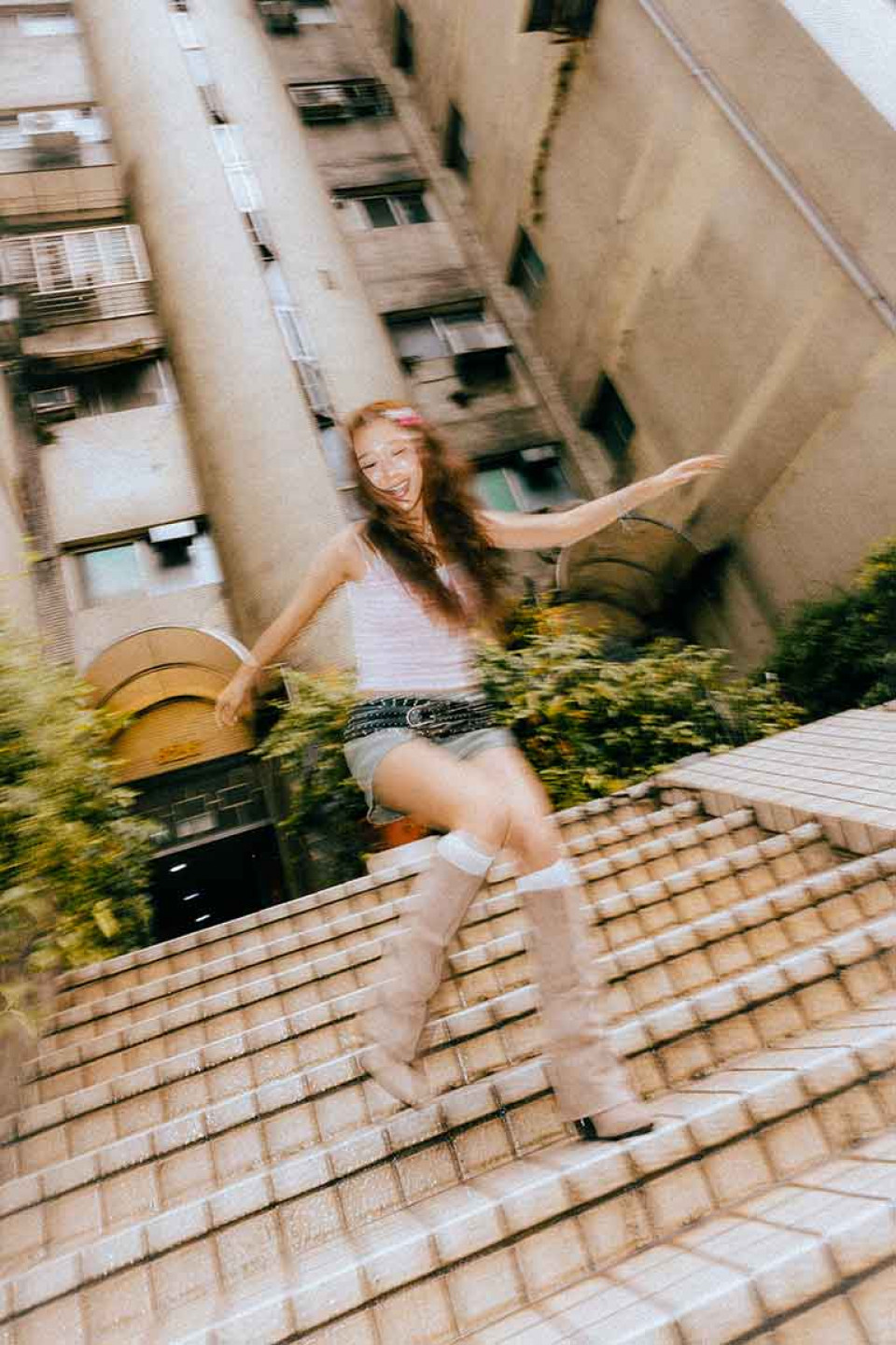 歌名玩轉韓文諧音 以外國人視角捕捉台式崩潰日常