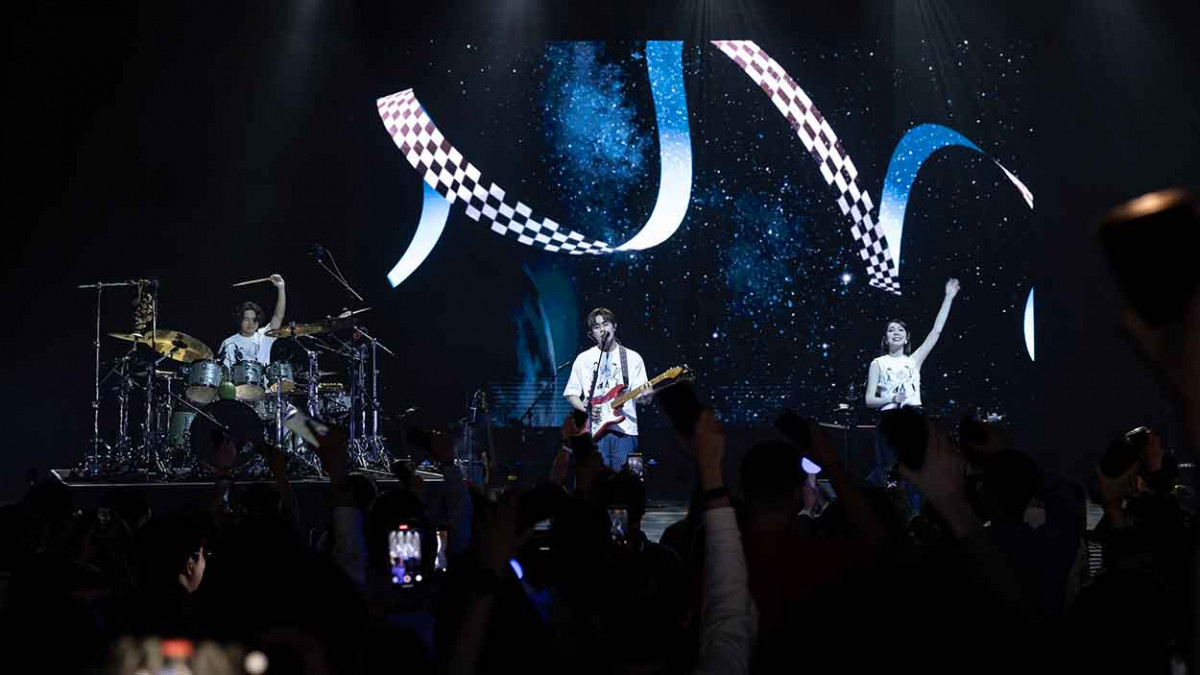 告五人「黑夜狂奔」世界巡迴演唱會狂奔24城、搶唱36場 橫跨4個時區開唱 用意志力和美食克服時差