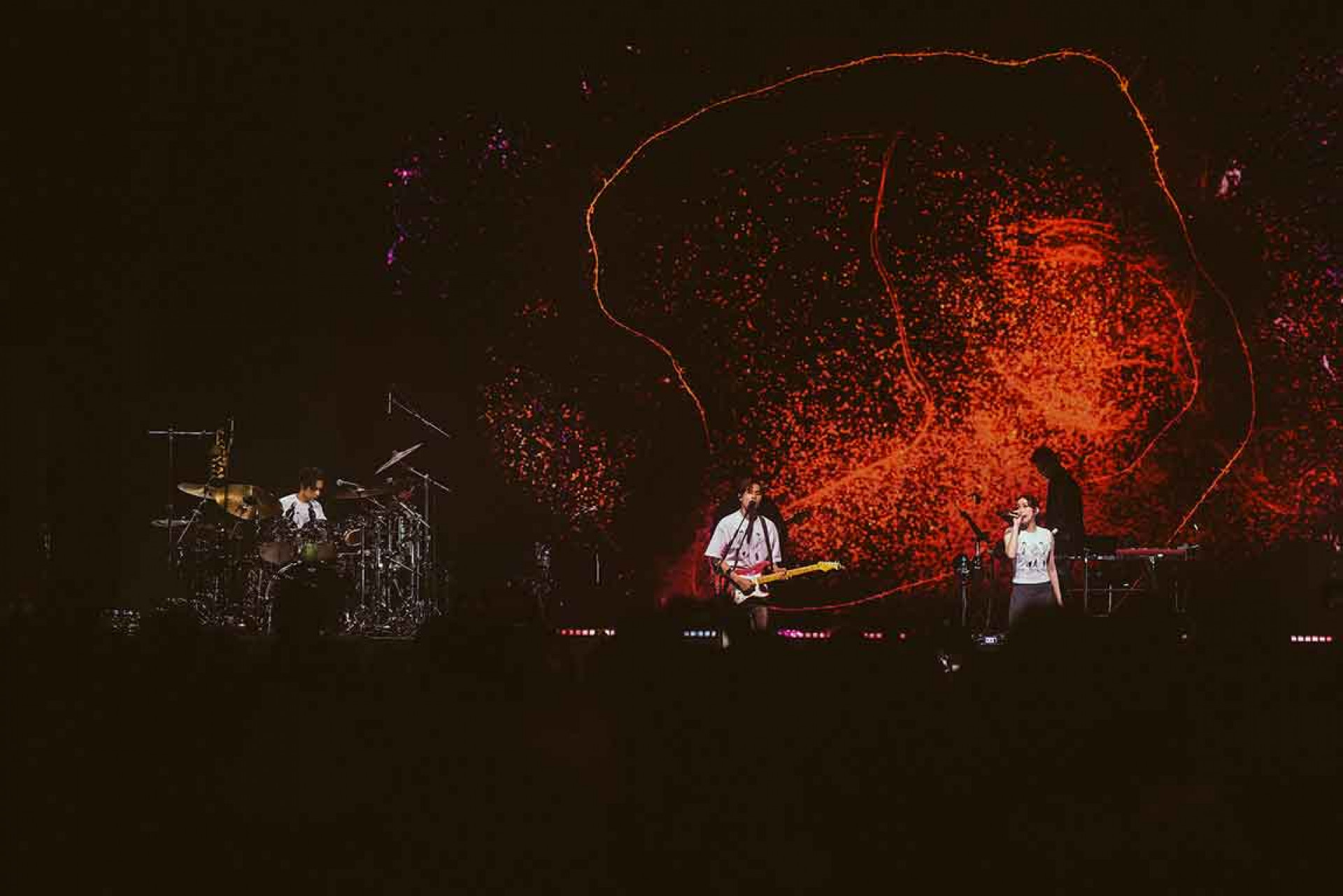 倫敦開唱變大型相親現場　告五人化身「月老」神助攻喊：一個人進場、兩個人離開！（相信音樂提供）