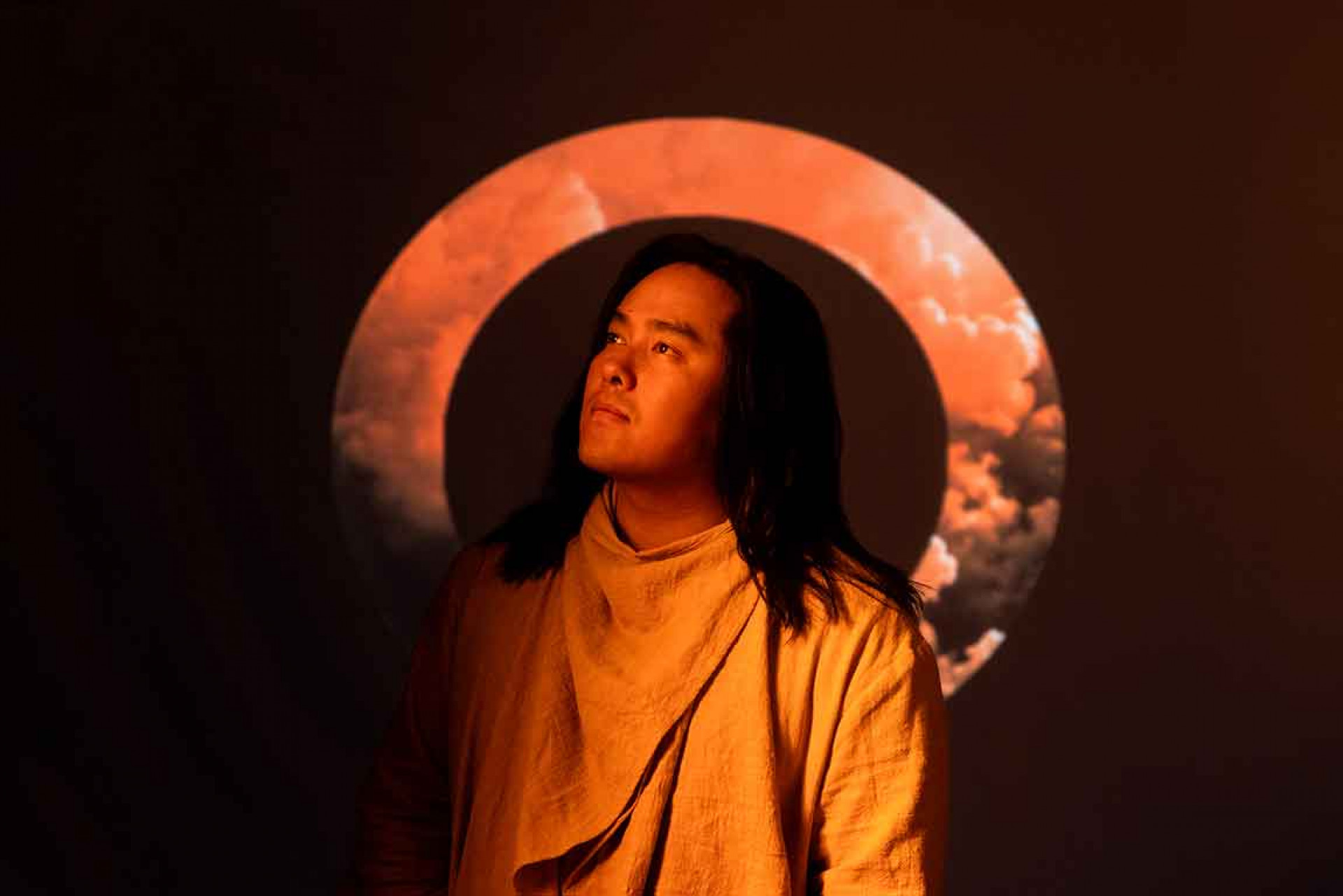 加拿大 Oji-Cree 族的Aysanabee,二訪台灣並與音樂家共演交流