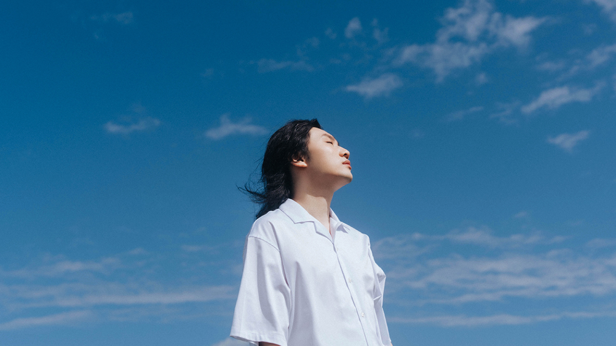 新生代創作人安小博 Amber 推出民謠新作《天氣離散學》攜手金曲組合「尋人啟事」Dodo獻聲