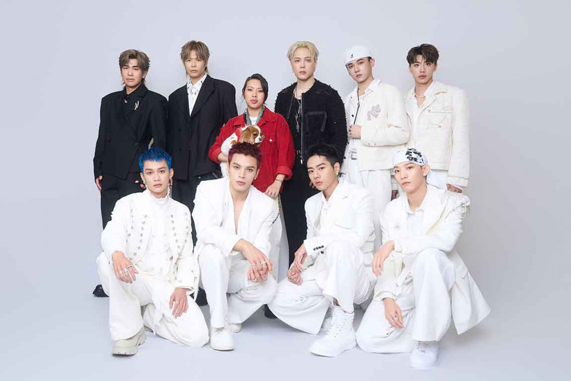 後排左起:小橘、阿璞、Miss Ko葛仲珊、J.Sheon、祖安、文廷;前排左起:子翔、哲言、佳辰、煥鈞