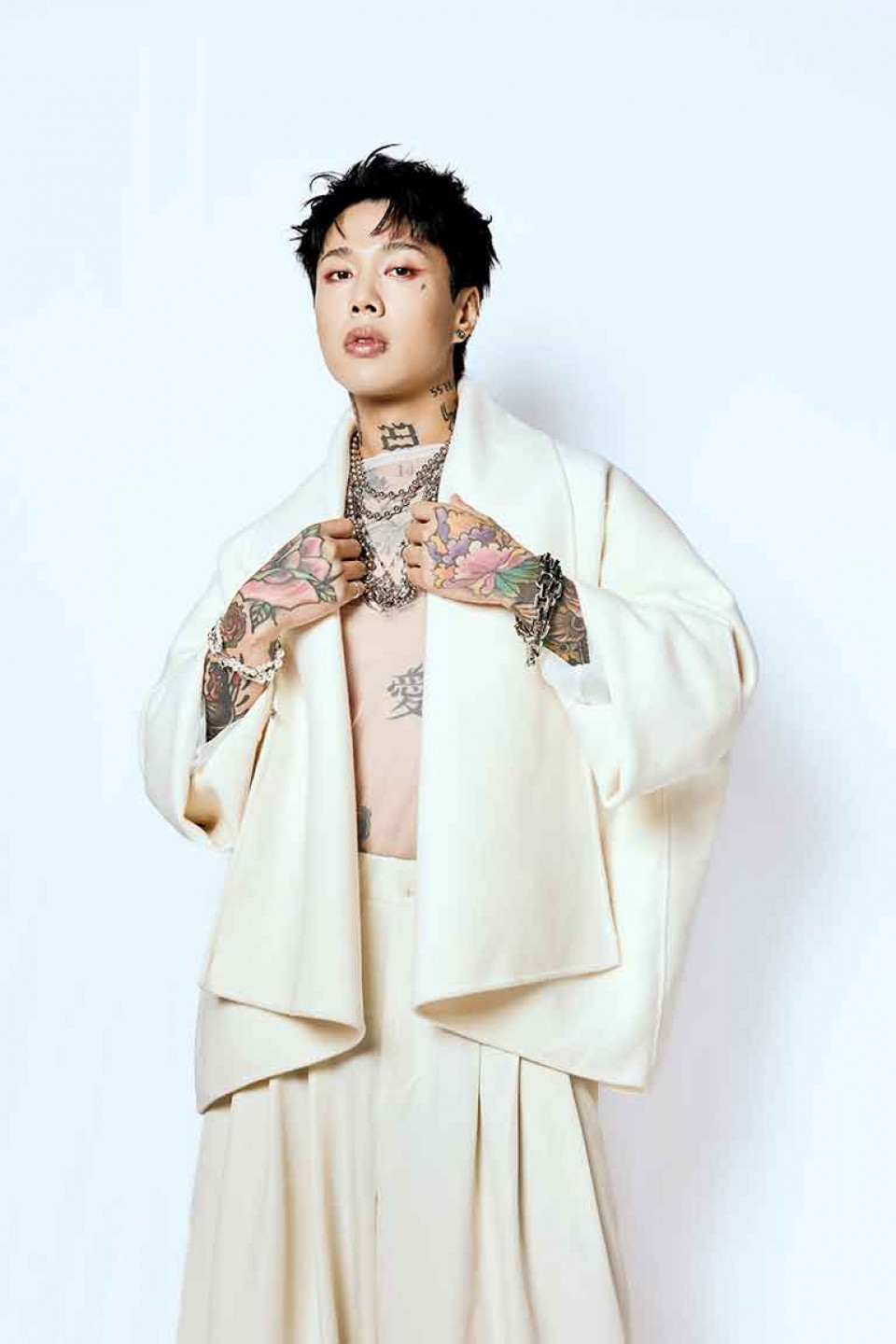 新歌靈感源於在沖繩度假所遇到的日常混亂瞬間（圖_華納音樂 提供）