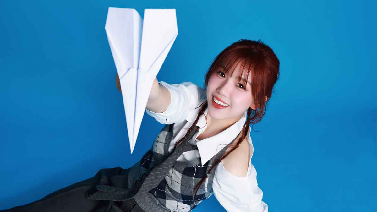 畢業歌女神10年後更勇敢！許維芳〈逆風飛〉回歸 笑稱要當「畢業歌奶奶」唱下去