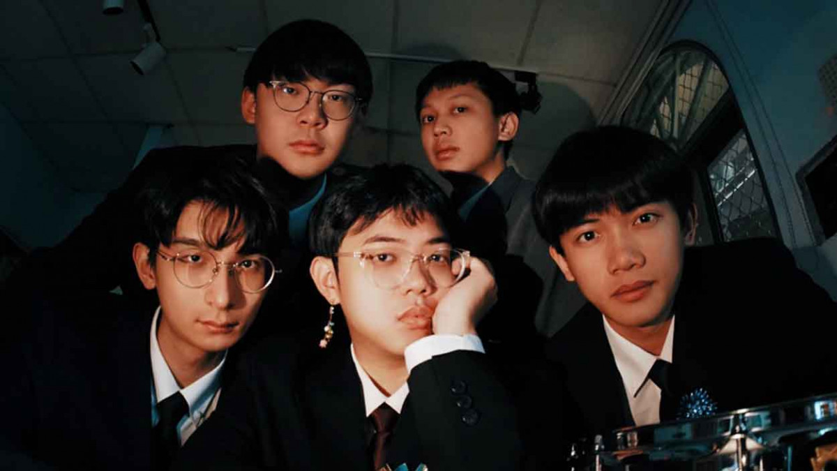 The Plane Plan首張發行單曲〈該死的〉跨國製作直指體制裂縫與社會焦慮