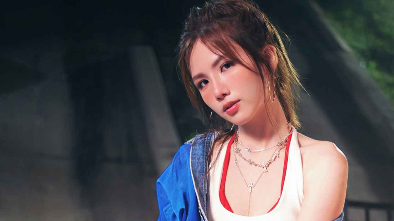 Jocelyn 9.4.0 化身「唱跳型歌手」釋出洗腦神曲〈where my girls at？〉超炸Girl Power！