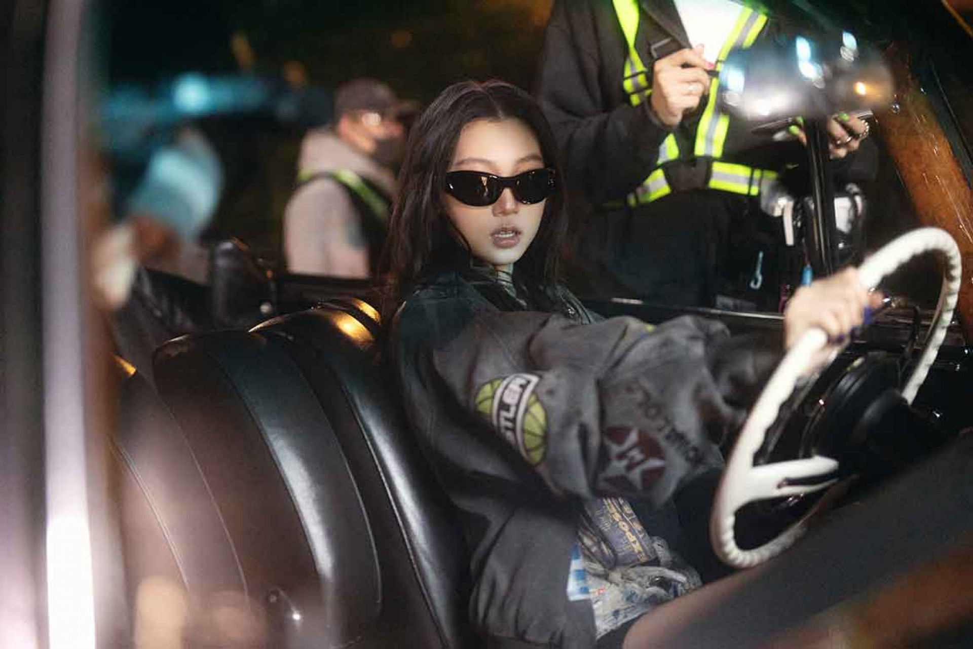 無照駕駛拍MV！電影規格打造郁欣 Ivy新歌〈你現在一樣快樂嗎〉MV（ KTJ Holding  提供）