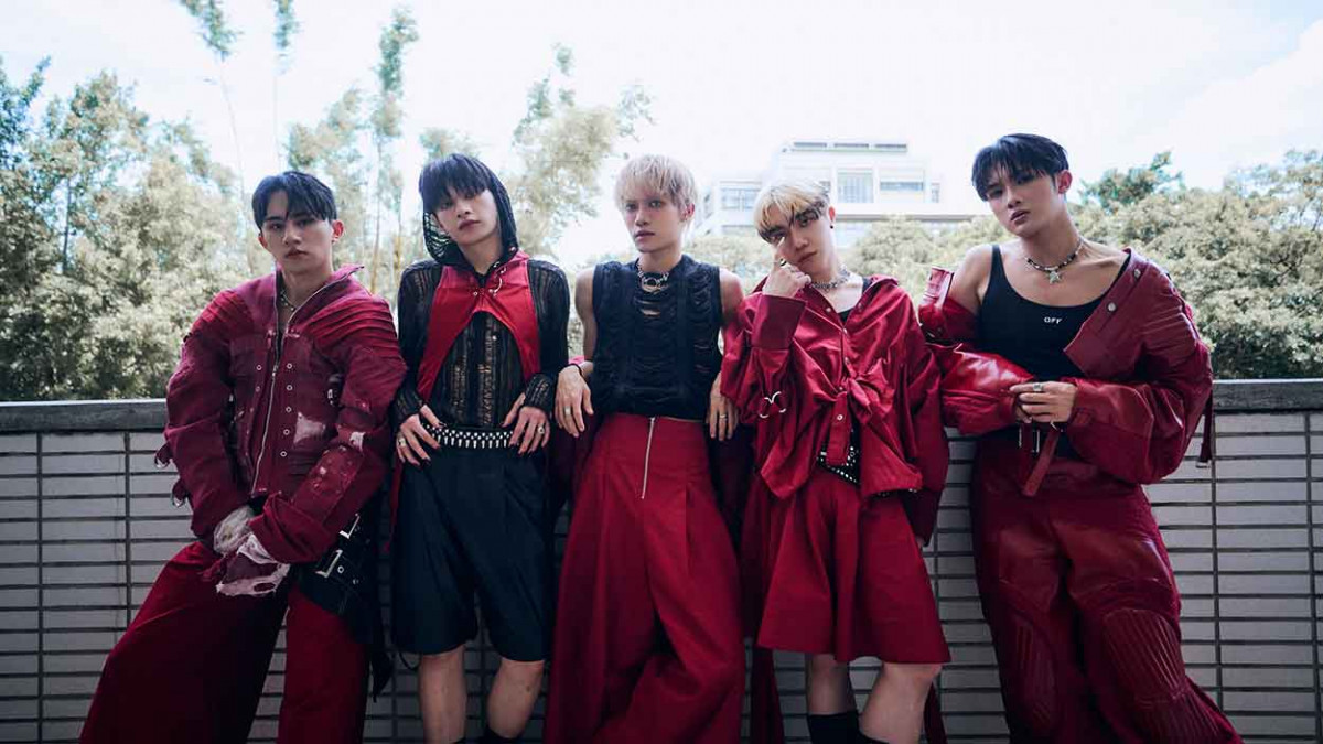 VERA新歌挑戰虐心兄弟情！單曲握手會新歌首演粉絲嗨翻