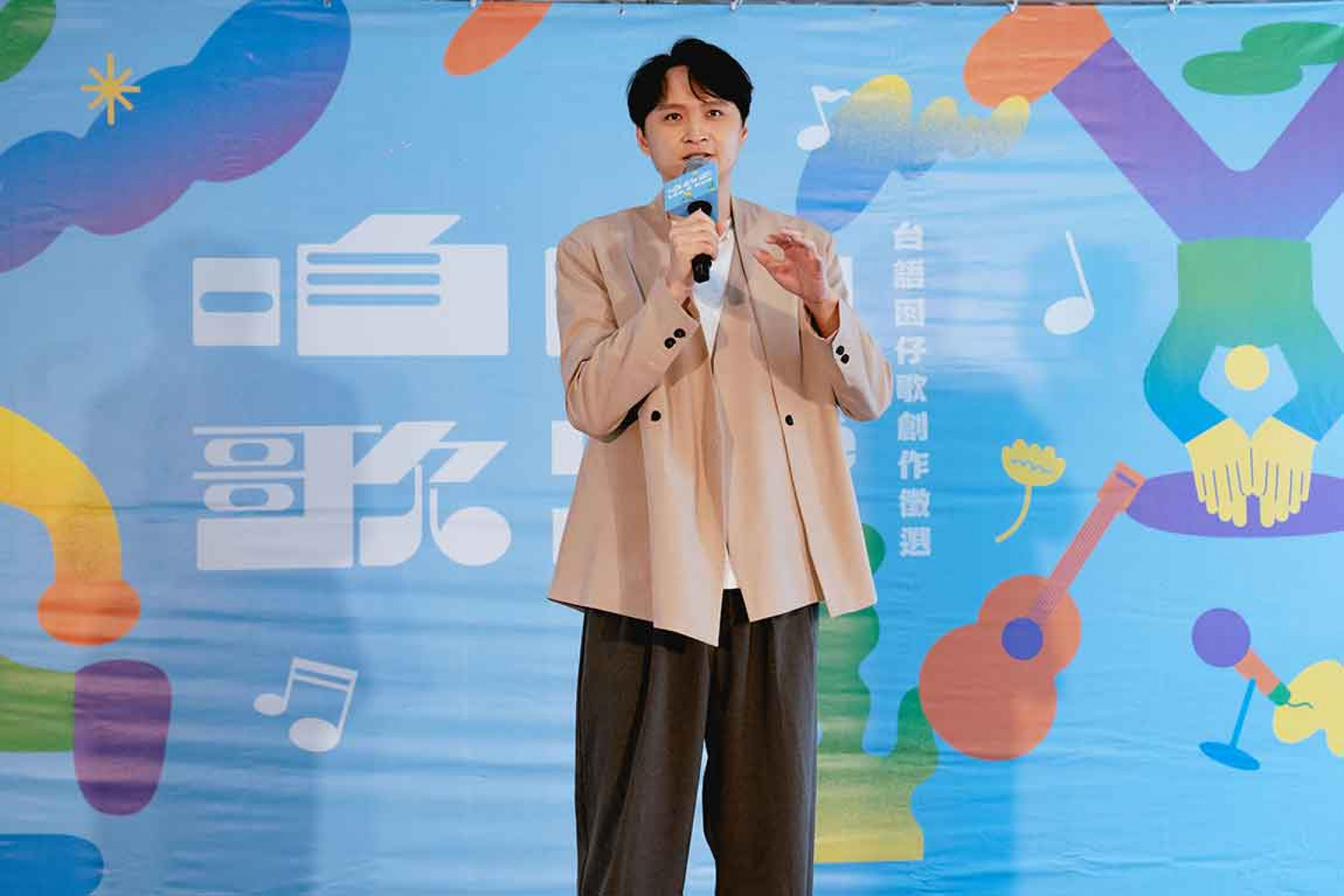 陳建瑋擔任公視台語台「咱的歌咱的歌：台語囡仔歌創作徵選」評審團總召（圖片來源：公視台語台提供）