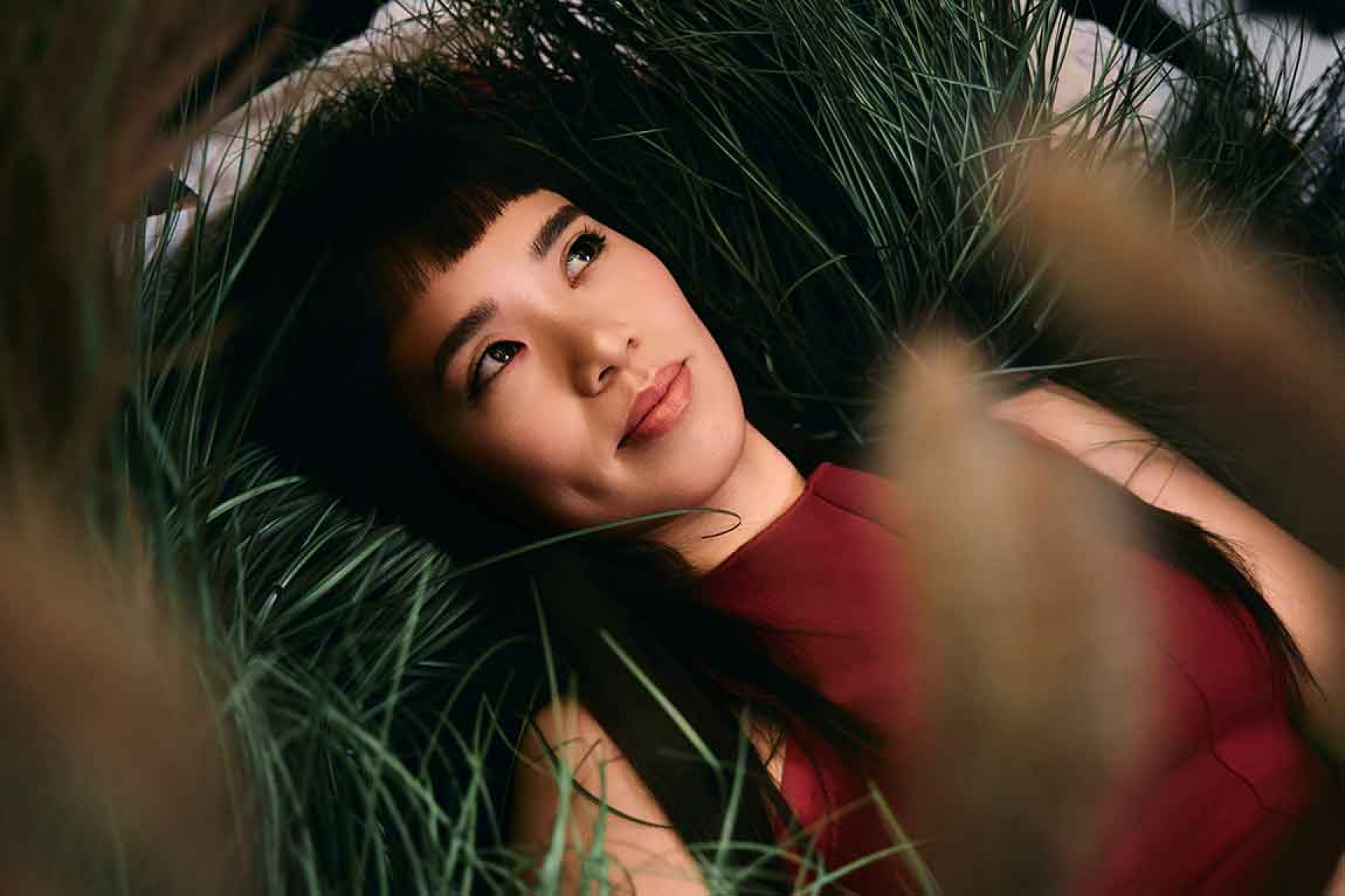 專輯七首作品全數由妍婷擔綱詞曲、演唱、製作及編曲