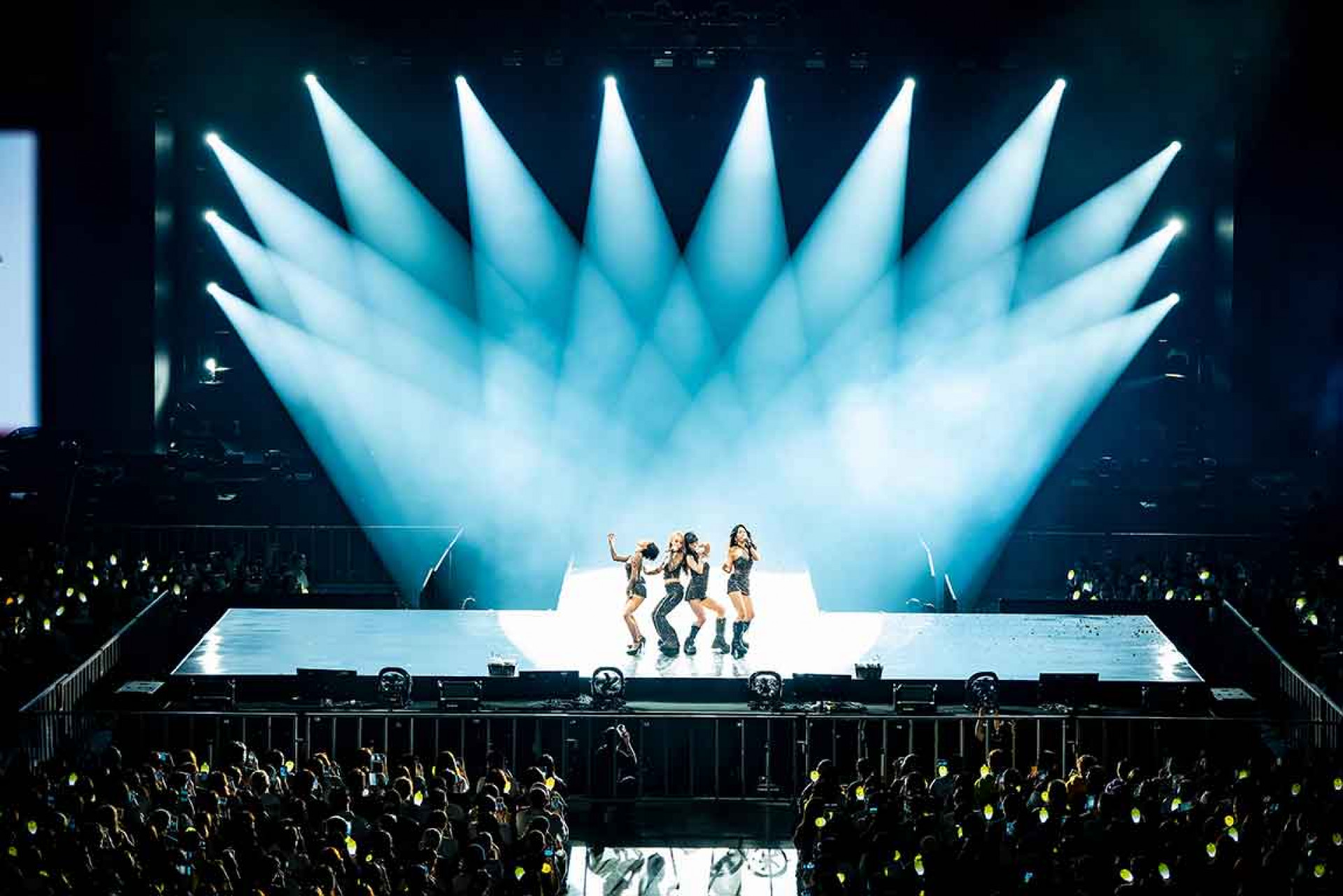 MAMAMOO 2026 WORLD TOUR 4WARD in KAOHSIUNG