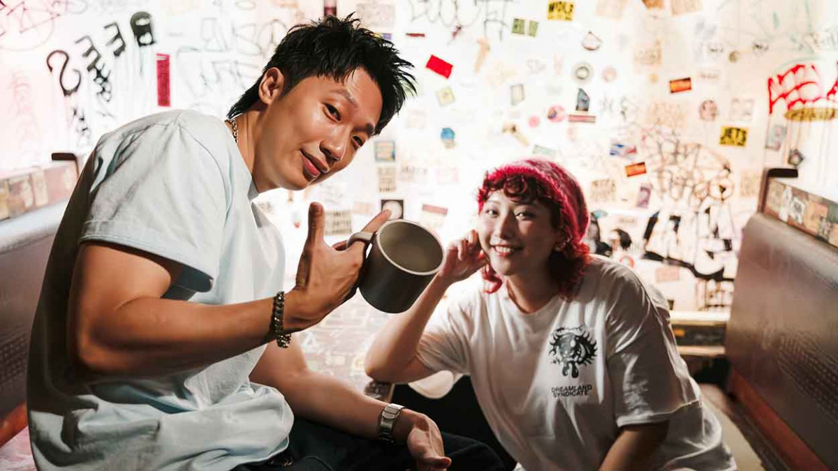 直男金句「多喝熱水」也能寫成歌！榕幫Leerix 李瑞攜手羅莎莎推新作〈你太直男了〉