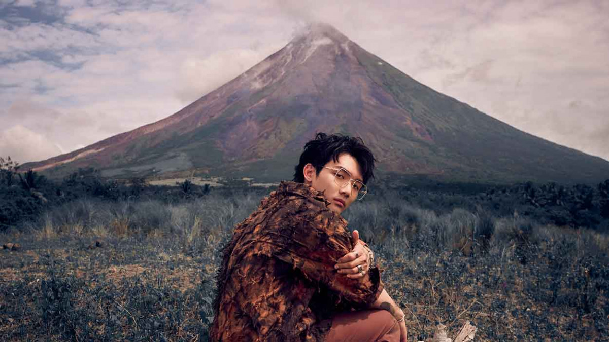 徐暐翔全新專輯 同名序曲〈愛火山的人〉赴菲律賓馬榮火山取景 首鏡頭感動秒落淚