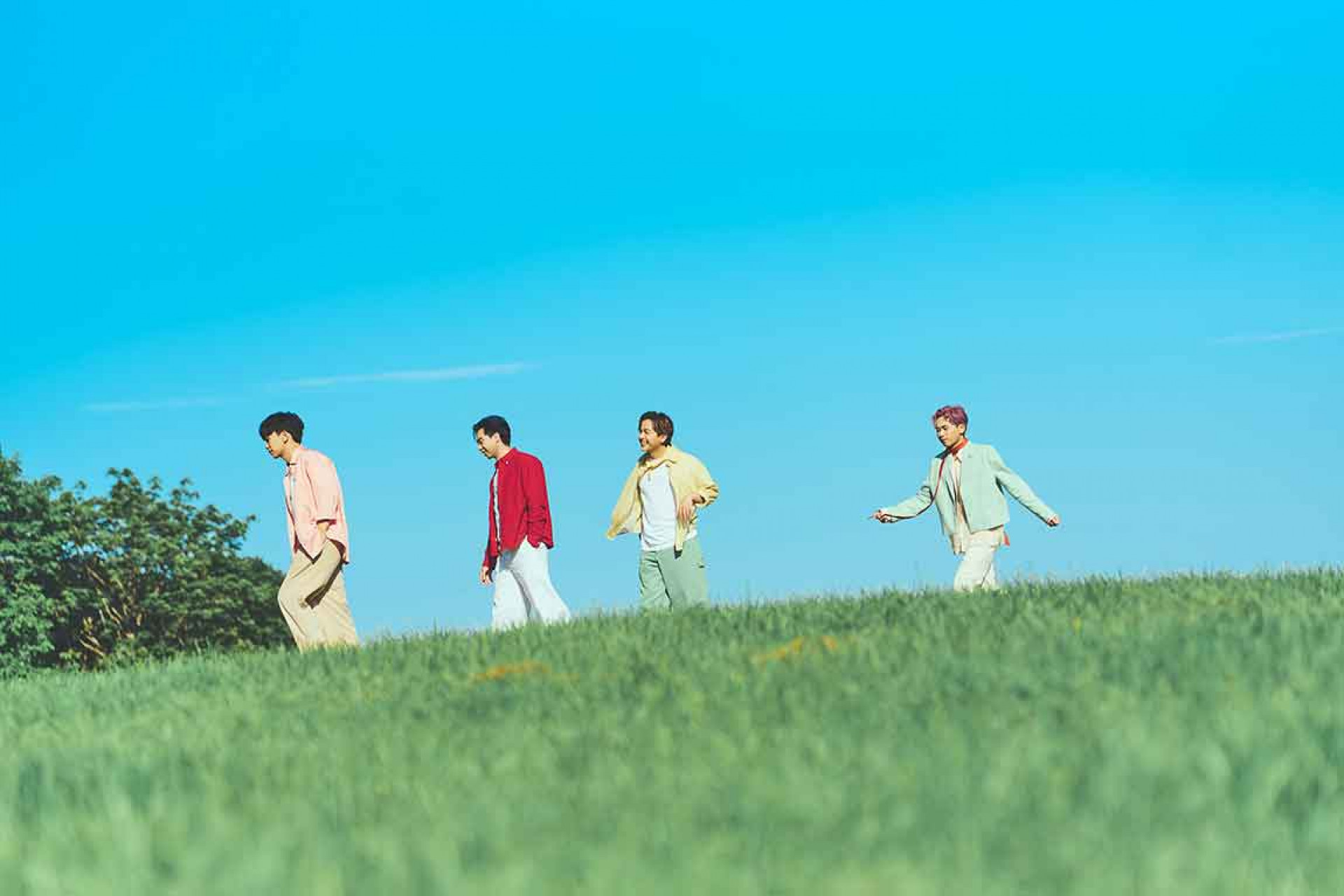 專輯最新主打〈最後一個謊〉由主唱雞丁創作詞曲,將概念推向愛情中虐心的極限,描繪著一場雙方都在配合演出的愛情。