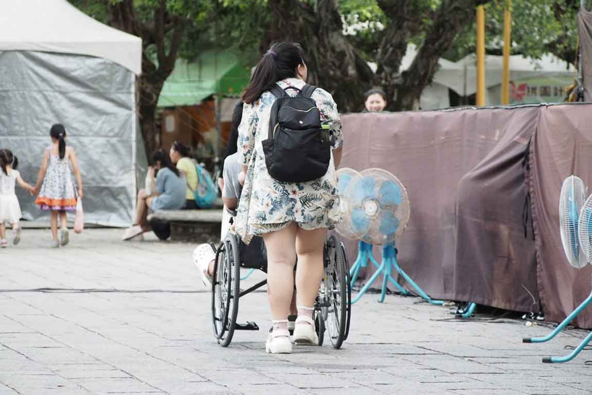 游怡婷與先生小布兩年前遭遇嚴重車禍(游怡婷提供、Sunny Wu 攝)
