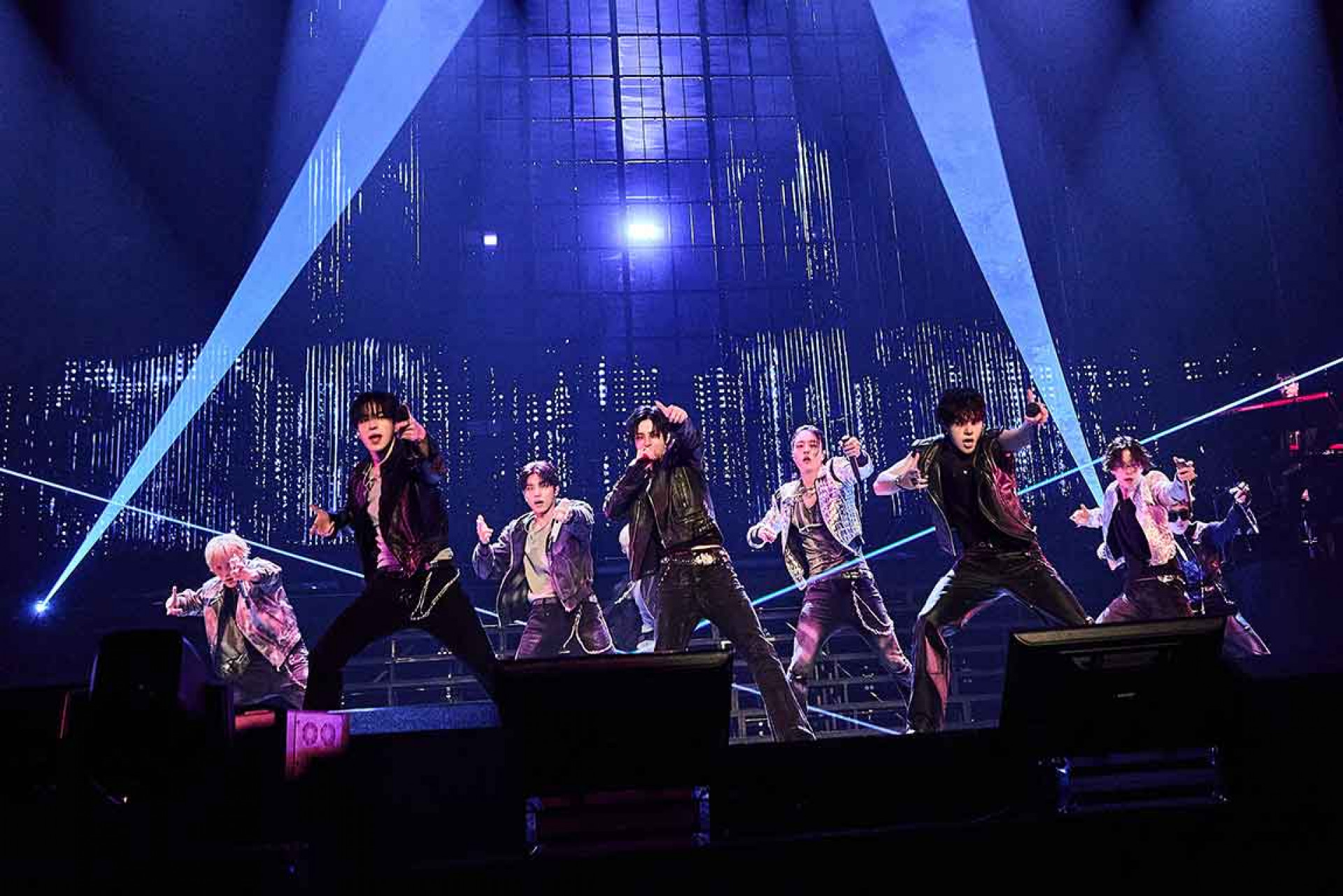 「TREASURE THE STAGE 2026 NEW WAV：LIVE」
