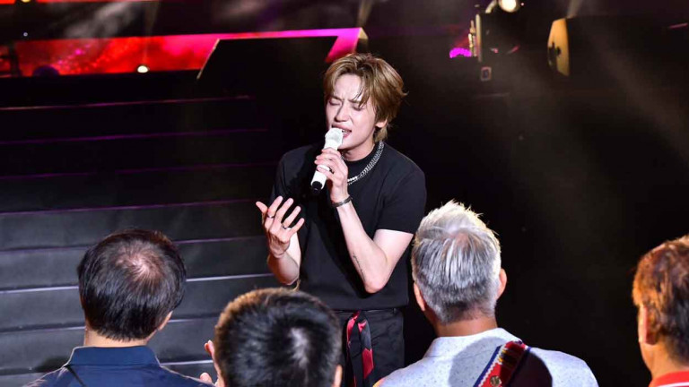 NIEL 簽唱會 ARKis Alex 驚喜現身！壓軸登花蓮開唱 透露最愛美食是「蜜蕃薯」