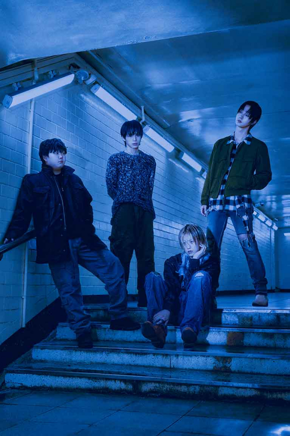 韓國新生代樂團 Confined White